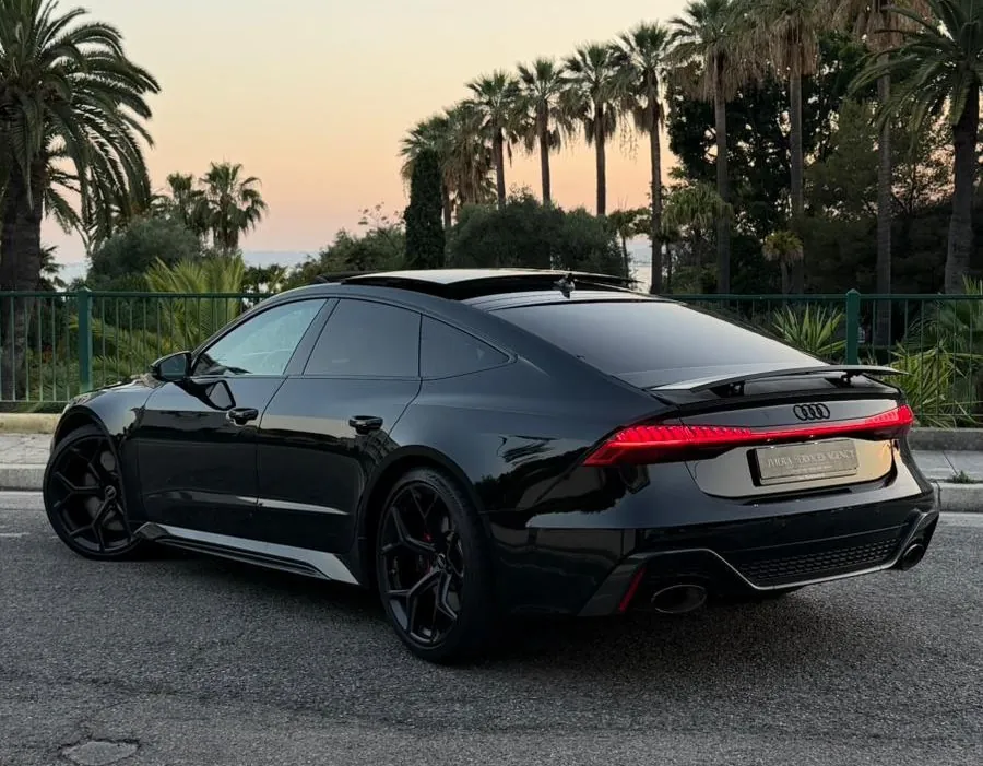 New LUXELANE